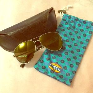 Fossil aviator sunglasses